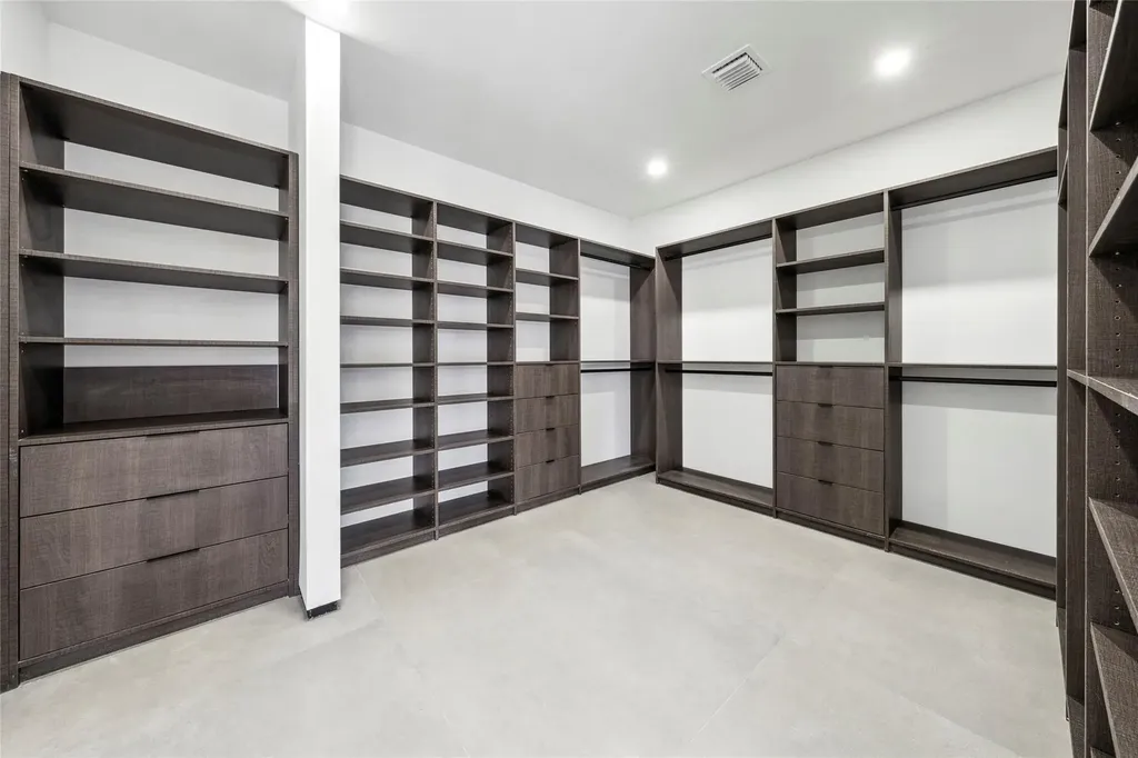 3320 NE 17th Street Fort Lauderdale FL 33305