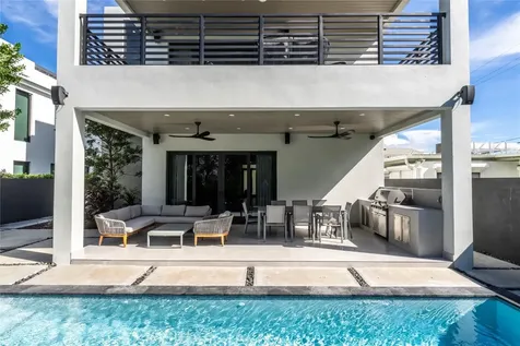 3320 NE 17th Street Fort Lauderdale FL 33305