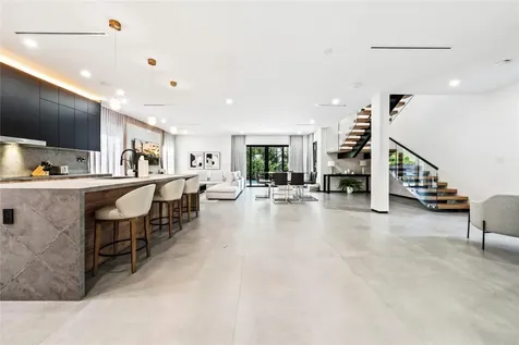 3320 NE 17th Street Fort Lauderdale FL 33305