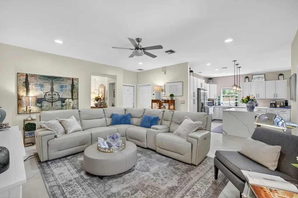 4087 NW 5th Avenue Fort Lauderdale FL 33309