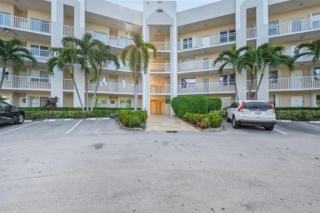 10133 NW 24th Place Sunrise FL 33322