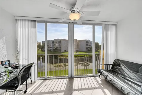 10133 NW 24th Place Sunrise FL 33322