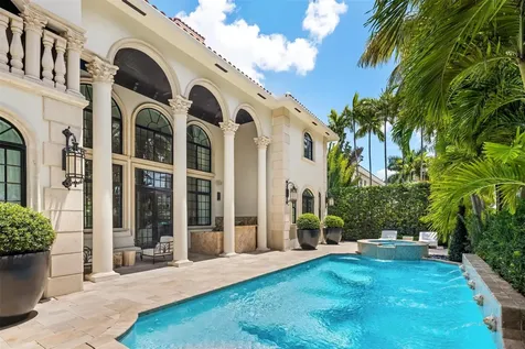 169 Fiesta Way Fort Lauderdale FL 33301