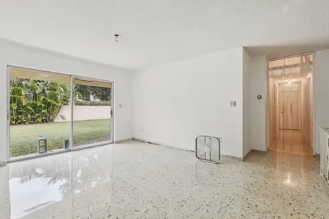 525 NE 58th Street Miami FL 33137