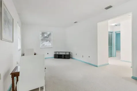 525 NE 58th Street Miami FL 33137