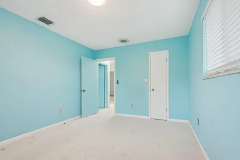 525 NE 58th Street Miami FL 33137
