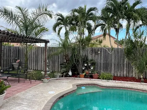 12757 NW 11th Court Sunrise FL 33323