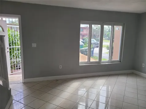 2775 NW 194th Terrace Miami Gardens FL 33056