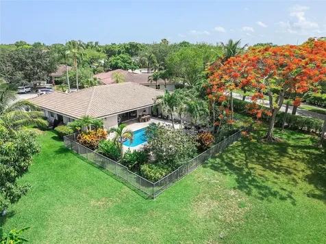 6351 NW 52nd Street Coral Springs FL 33067