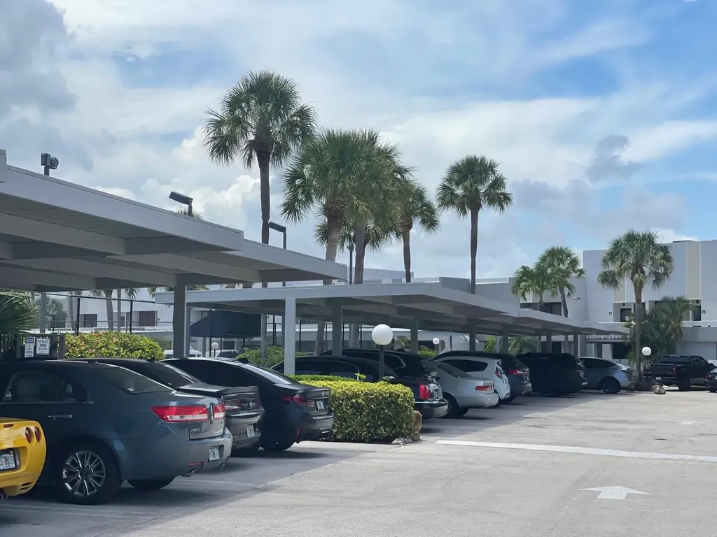 1100 SE 5th Court Pompano Beach FL 33060