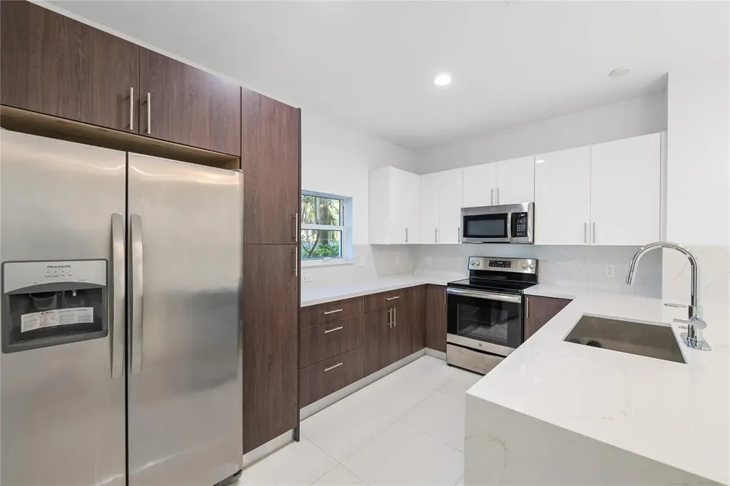 324 SW 14th Court Fort Lauderdale FL 33315