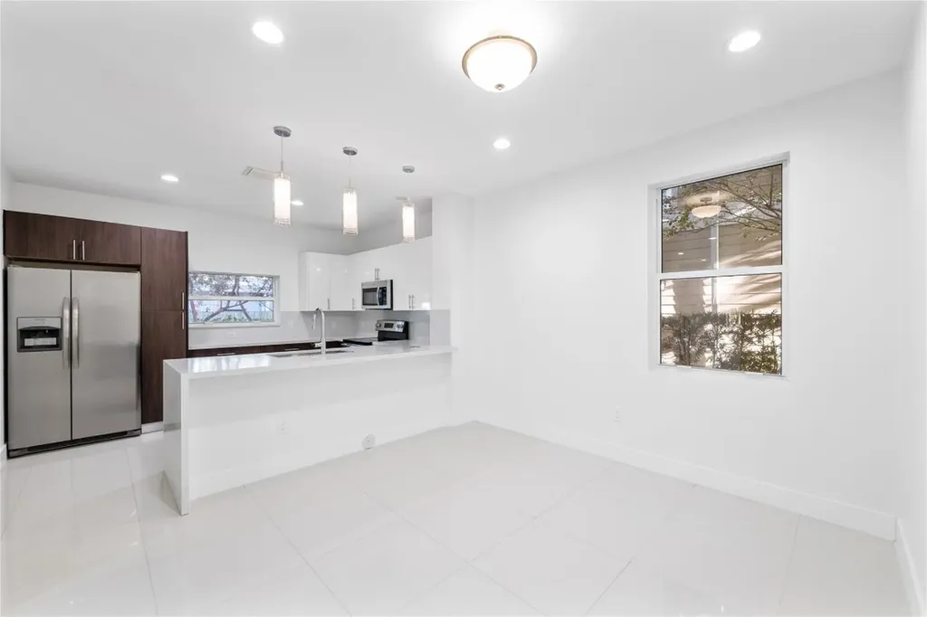 324 SW 14th Court Fort Lauderdale FL 33315