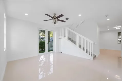 324 SW 14th Court Fort Lauderdale FL 33315