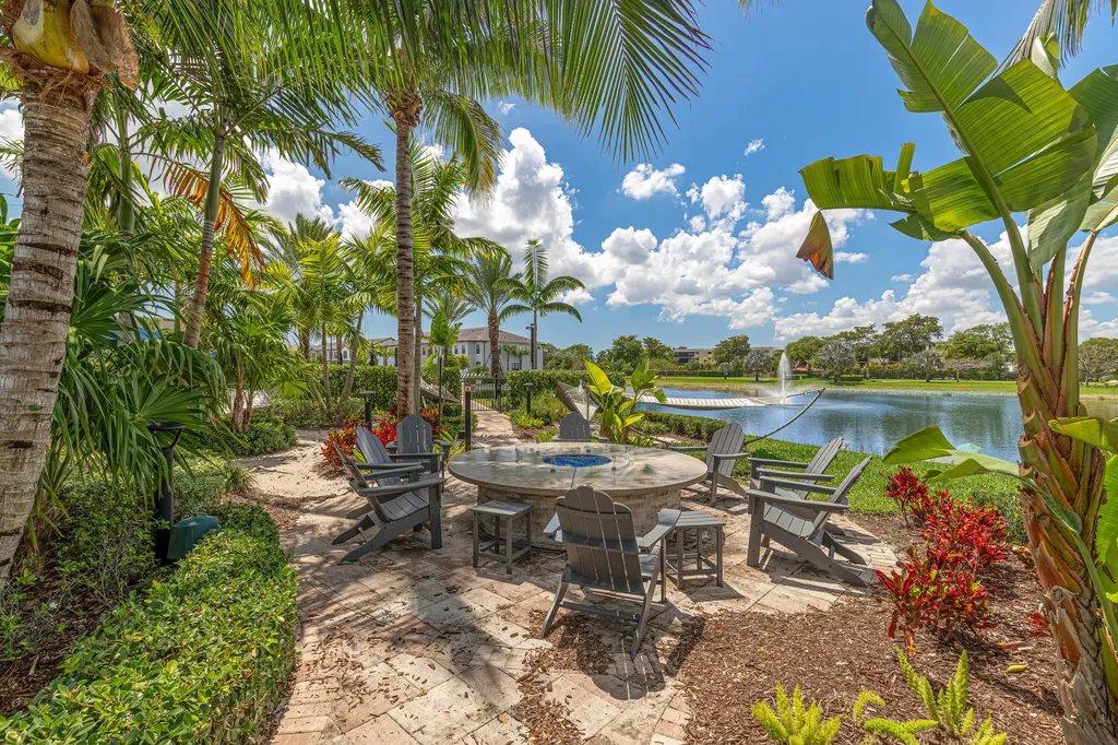4445 Silverwood Lane Fort Lauderdale FL 33309