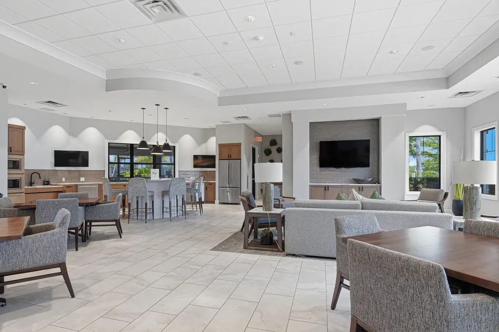 4445 Silverwood Lane Fort Lauderdale FL 33309