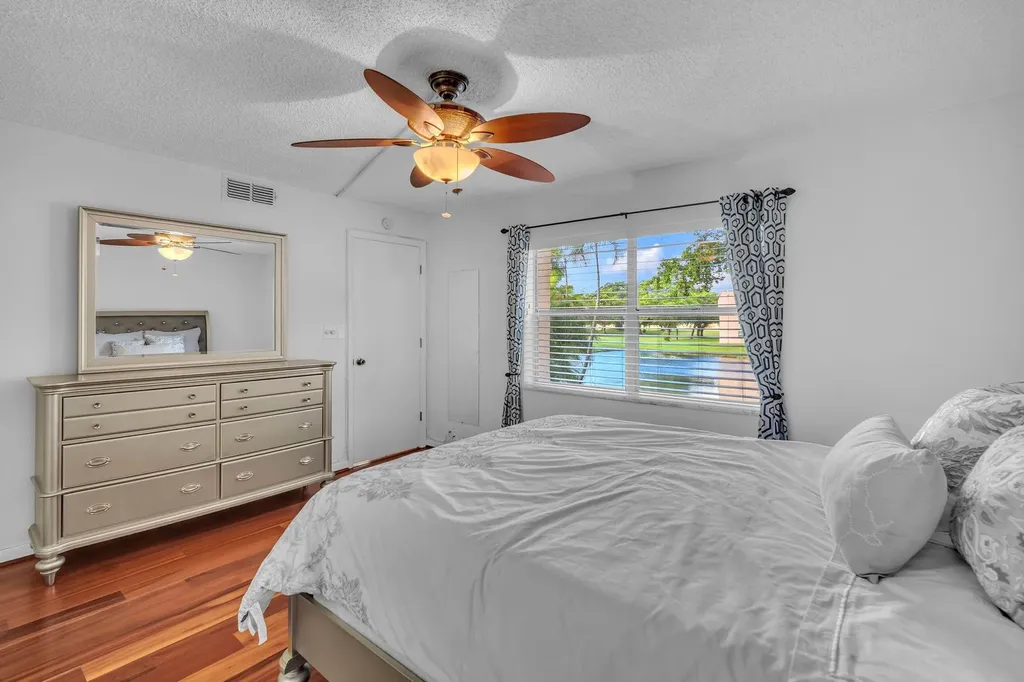 9301 Sunrise Lakes Boulevard Sunrise FL 33322