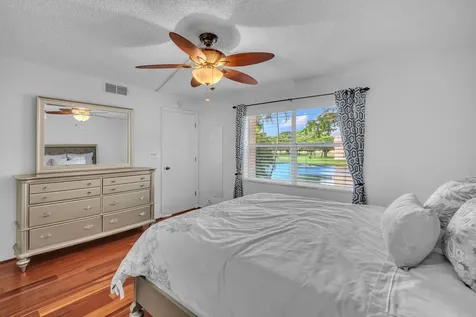 9301 Sunrise Lakes Boulevard Sunrise FL 33322