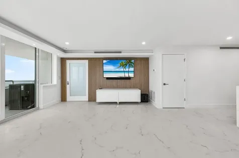 545 S Fort Lauderdale Beach Boulevard Fort Lauderdale FL 33316