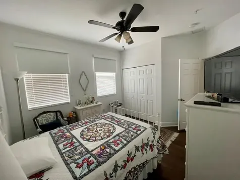 817 SW 147th Avenue Pembroke Pines FL 33027
