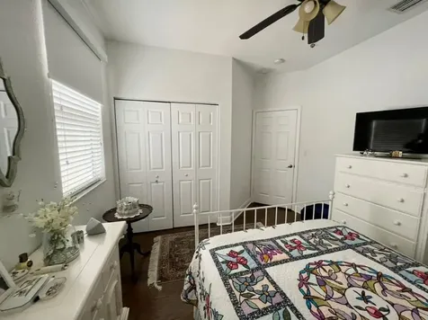 817 SW 147th Avenue Pembroke Pines FL 33027
