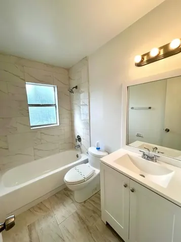 4463 Treehouse Lane Tamarac FL 33319