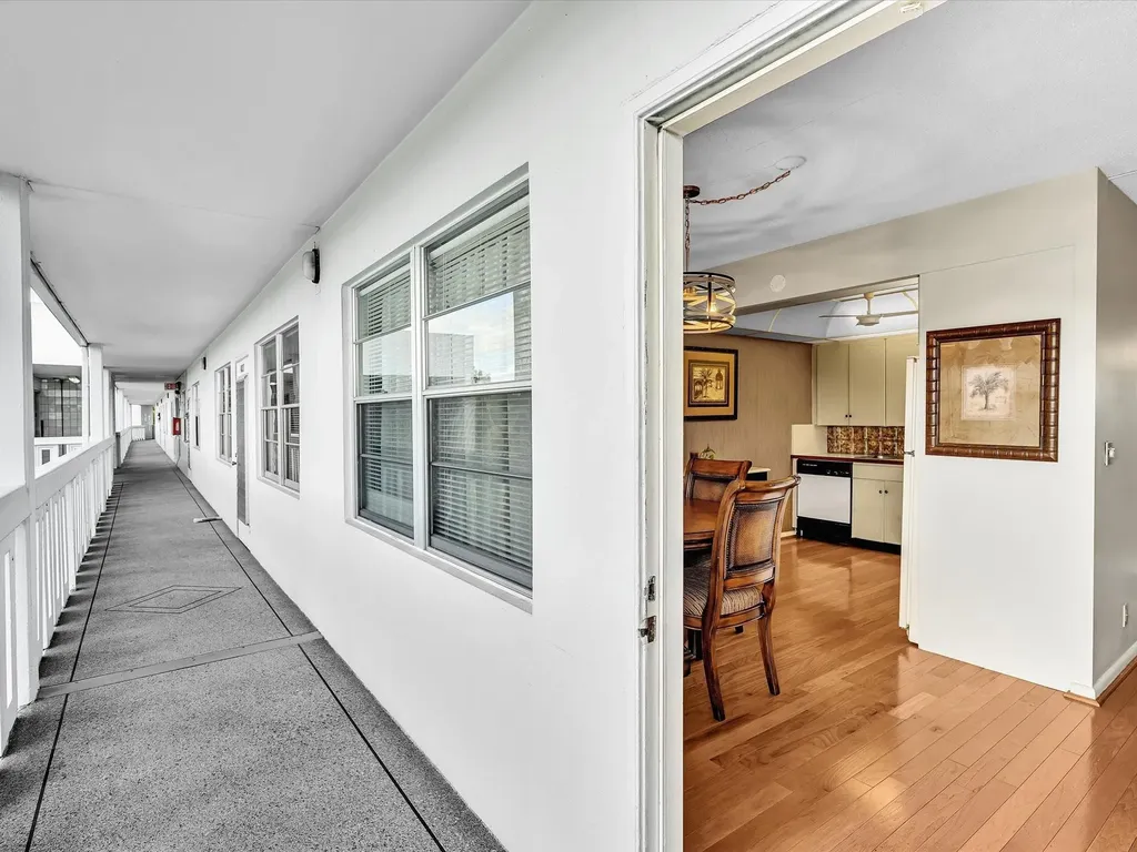4026 Ventnor H Court Deerfield Beach FL 33442