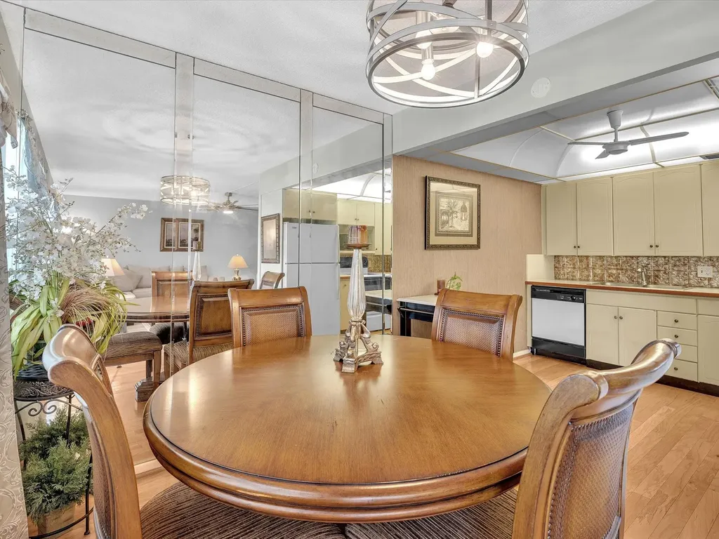 4026 Ventnor H Court Deerfield Beach FL 33442