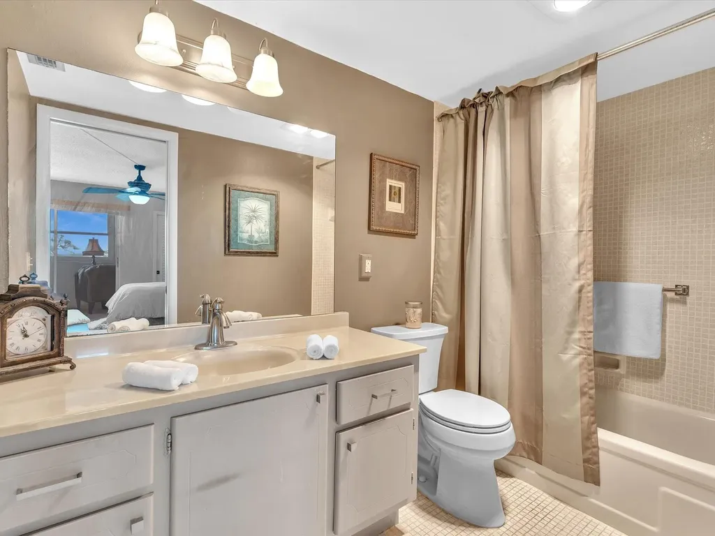 4026 Ventnor H Court Deerfield Beach FL 33442