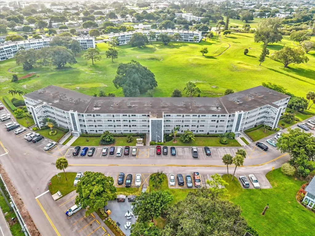 4026 Ventnor H Court Deerfield Beach FL 33442