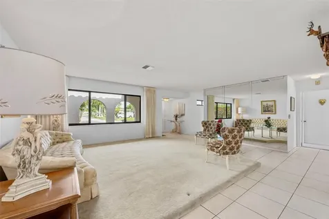 1730 NW 118th Avenue Pembroke Pines FL 33026