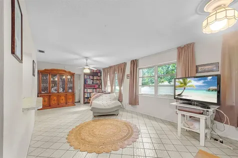 8604 NW 57th Court Tamarac FL 33321
