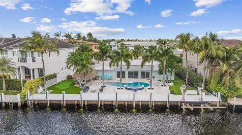 2330 NE 35th Street Lighthouse Point FL 33064