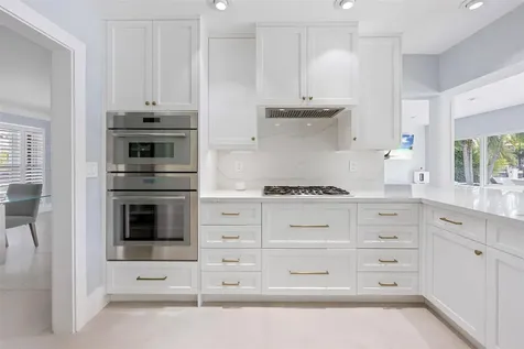2330 NE 35th Street Lighthouse Point FL 33064