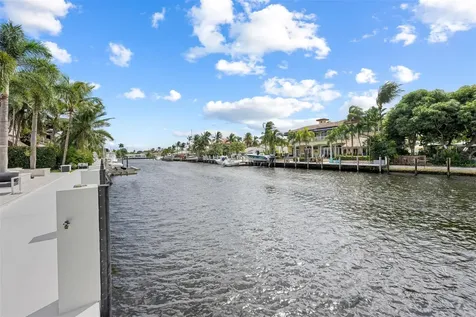 2330 NE 35th Street Lighthouse Point FL 33064