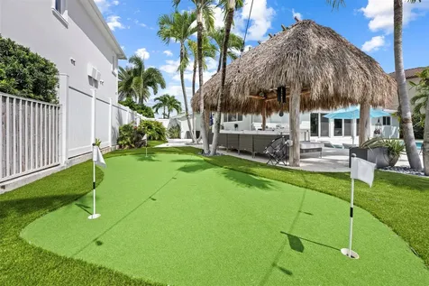 2330 NE 35th Street Lighthouse Point FL 33064