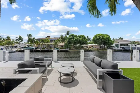 2330 NE 35th Street Lighthouse Point FL 33064