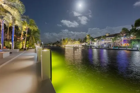 2330 NE 35th Street Lighthouse Point FL 33064