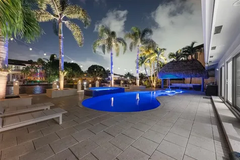 2330 NE 35th Street Lighthouse Point FL 33064