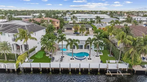2330 NE 35th Street Lighthouse Point FL 33064
