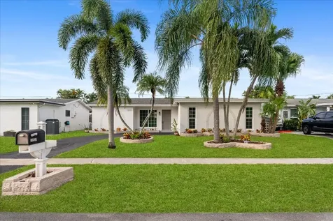 11531 NW 32nd Manor Sunrise FL 33323