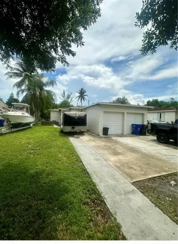 2520 Fillmore Street Hollywood FL 33020