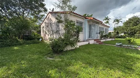 1000 SW 62nd Avenue West Miami FL 33144