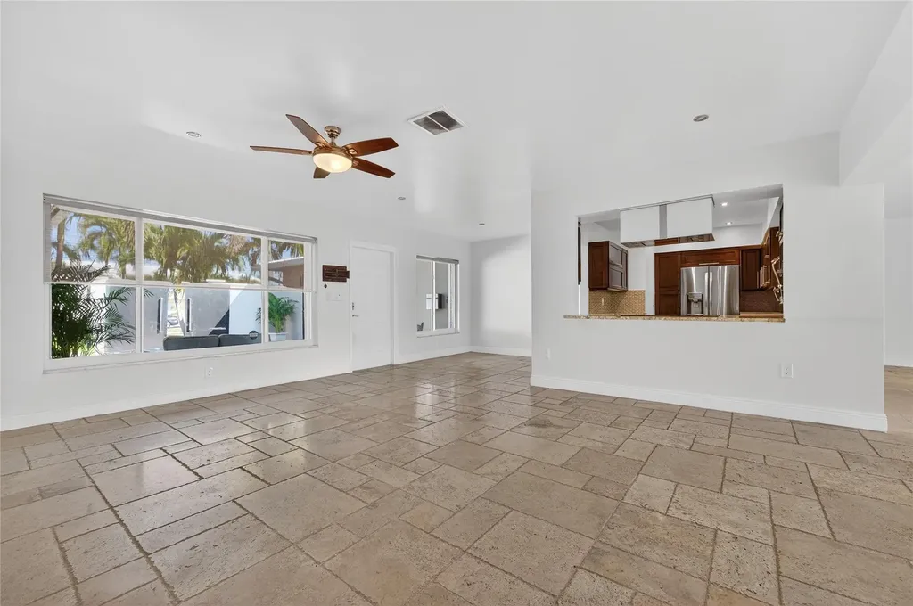 2110 NE 56th Street Fort Lauderdale FL 33308