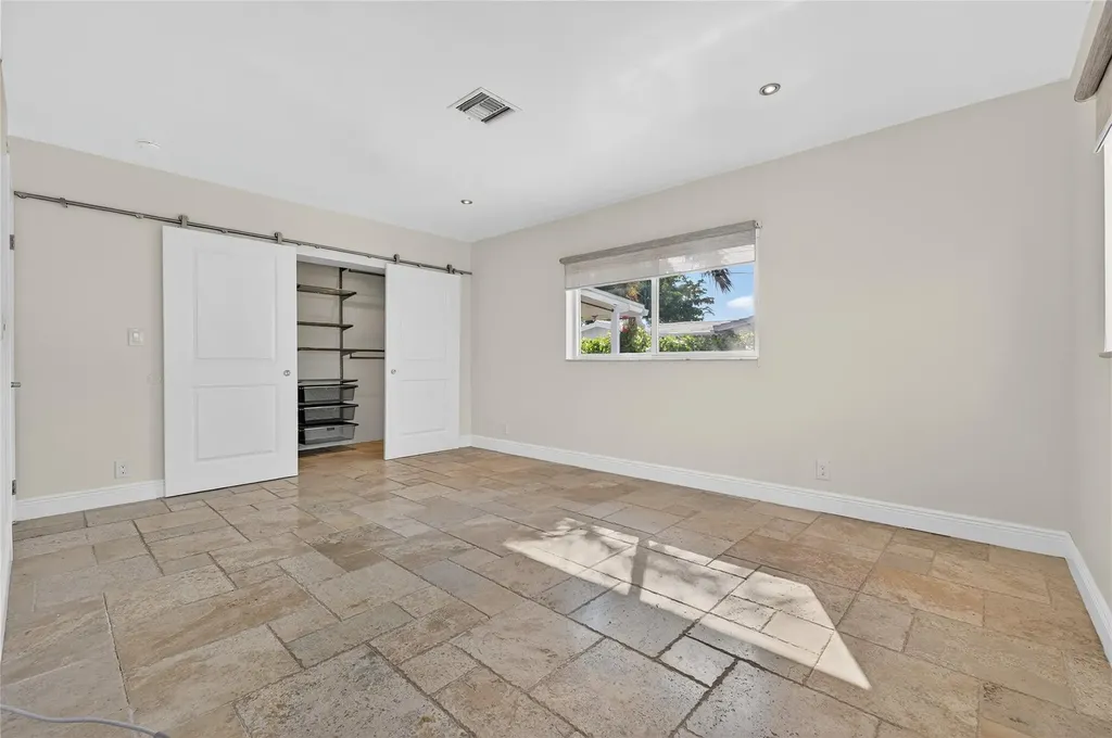 2110 NE 56th Street Fort Lauderdale FL 33308