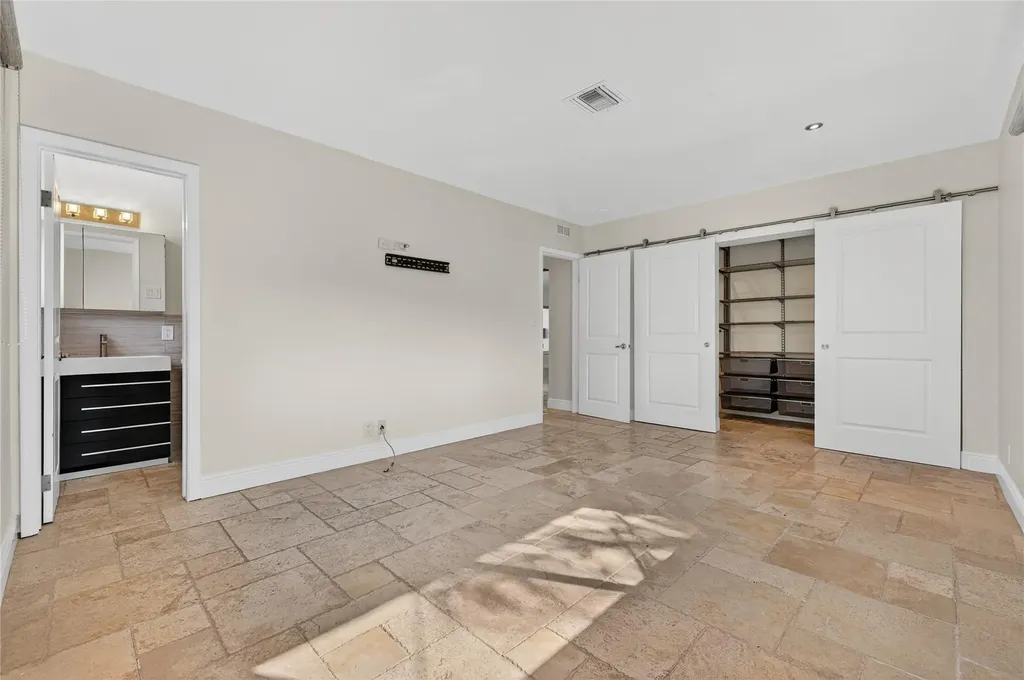 2110 NE 56th Street Fort Lauderdale FL 33308