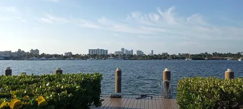 2010 Fillmore Street Hollywood FL 33020