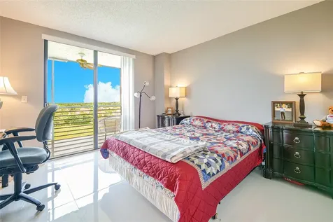 7100 Radice Court Lauderhill FL 33319