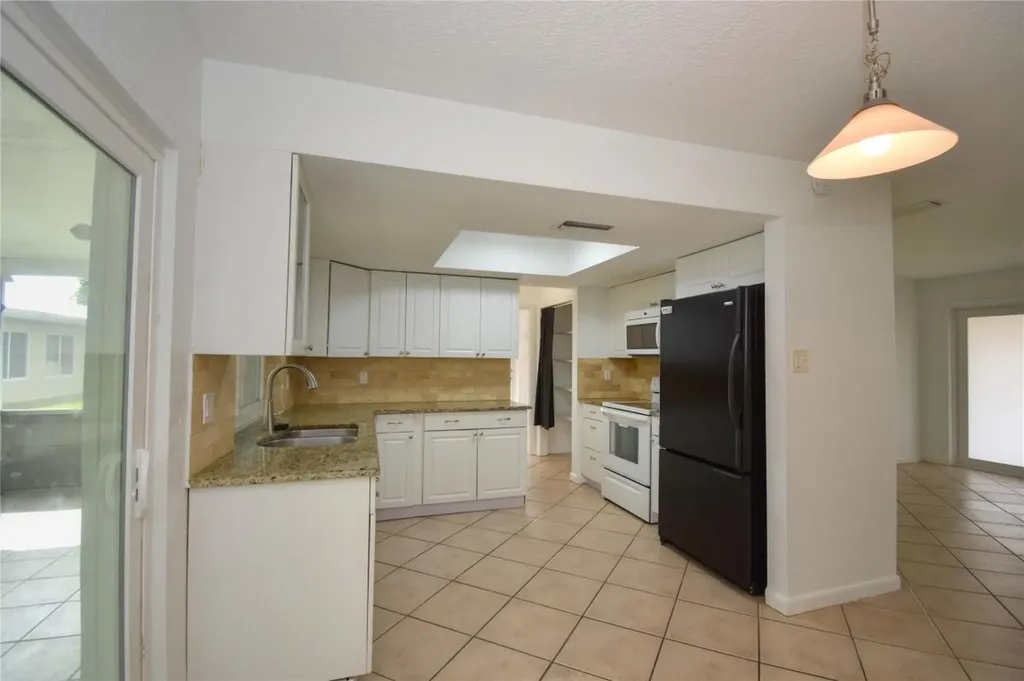 960 NW 49th Street Deerfield Beach FL 33064