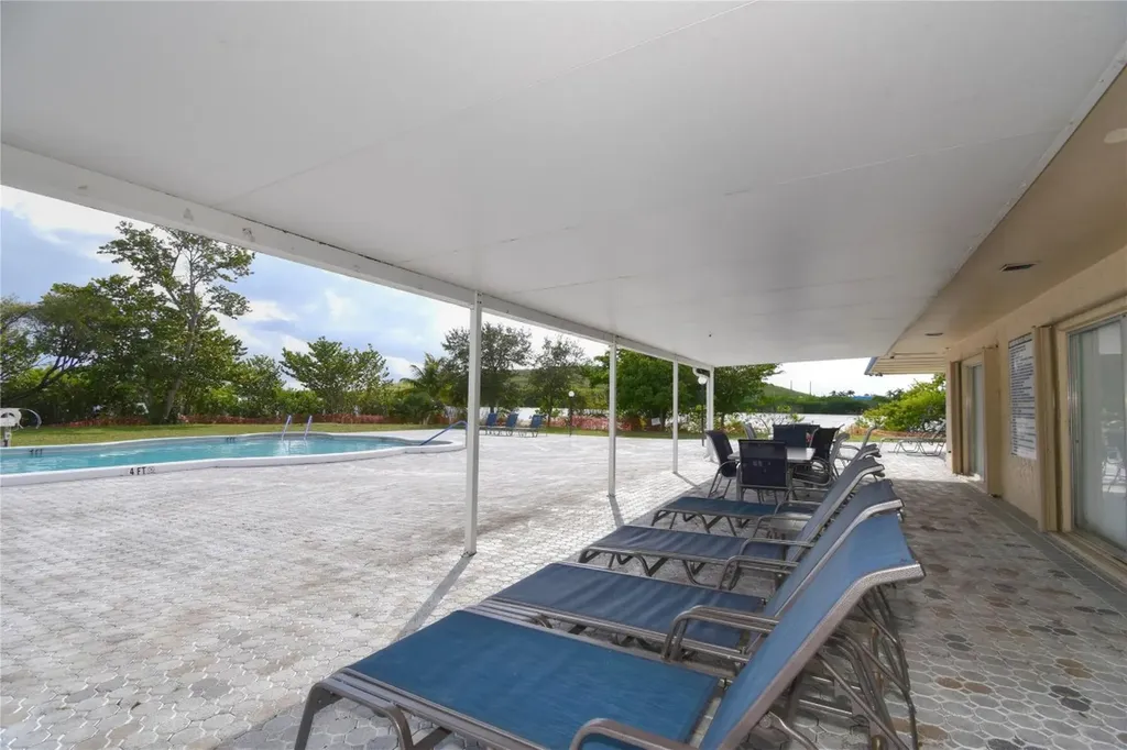 960 NW 49th Street Deerfield Beach FL 33064