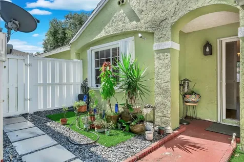 9842 NW 2nd Court Plantation FL 33324